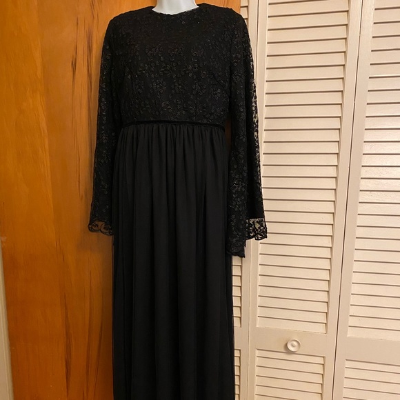Inayah Black Long Sleeve Dress Medium - NWT - Picture 3 of 6